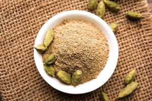 Découvrez la profondeur culinaire : cardamome noire de qualité supérieure pour des recettes inoubliables |   Commander en gros - Product Image 2