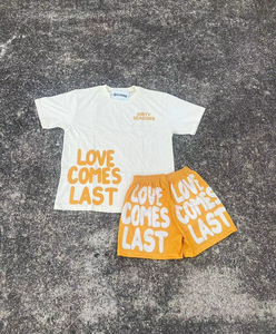เสื้อยืดและกางเกงขาสั้นผู้ชายขายส่งราคาพิเศษ ชุดเซ็ตสีพื้นเรียบง่าย ดีไซน์มีซับในด้านหน้า สามารถสั่งทำได้ - Product Image 5