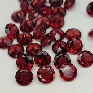 Pierre précieuse grenat de qualité supérieure, taille brillant ronde, pierre naturelle à facettes, grenat du Mozambique pour la vente en gros de bijoux - Product Image 1