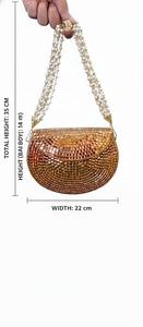 Bolso de mano de lujo con estampado de dibujos animados en relieve para mujer - Cartera de noche adornada hecha a mano con correa de cadena - Clásico para bodas - Product Image 5