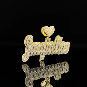 Colgante Unisex de Aleación con Diseño Infinito de Diamantes CZ Helados de Primera Calidad, Estilo Hip Hop Cristiano - Product Image 1