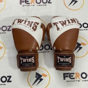 Guantes de Boxeo Personalizados al por Mayor, Color Rosa Claro, Marca Twins OEM, Cuero Premium, para Entrenamiento Profesional y Sparring, en Todos los Diseños - Product Image 5