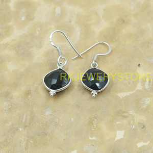 Boucles d'oreilles pendantes en argent sterling 925 avec onyx noir, faites à la main, forme coussin facettée, bijoux en pierres précieuses, cadeau pour femme, petite amie, maman - Product Image 5