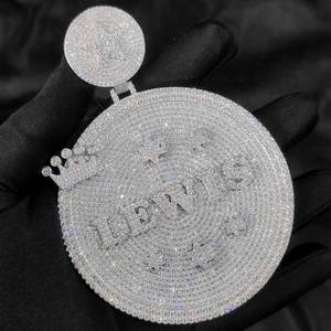 Pendentif personnalisé en argent 925 et moissanite pour homme, collier rond serti de pierres, bijoux de luxe personnalisés pour homme - Product Image 4