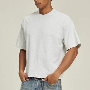 T-shirt en coton 100% de qualité supérieure, sur mesure, à manches régulières, coupe ample et carrée pour hommes, logo personnalisé, style streetwear pour garçons - Product Image 5