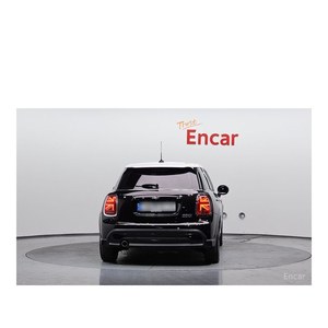 Mini Cooper 2023 Clásico de 5 Puertas con 31,108 km, Emisión Euro V, Asientos de Cuero, Volante a la Izquierda y Cámara Trasera - Product Image 4