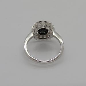 Bague en saphir noir en argent sterling, bague en pierre précieuse foncée, bijou élégant, cadeau pour femme, style vintage - Product Image 5