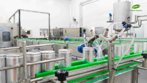 Tốt nhất mua 330ml ngắn có thể vớ<span class=keywords><strong>i</strong></span> làm mớ<span class=keywords><strong>i</strong></span> đồ uống chất lượng cao OEM/ODM nước cam tự nhiên có hương vị puree màu chế biến loạ<span class=keywords><strong>i</strong></span> - Product Image 6