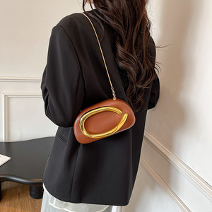 Mini Bolso de Noche Cuadrado de PU para Mujer, Bolso de Hombro Cruzado de Moda con Asa de Cadena de Aleación - Product Image 4