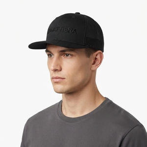 Gorra Trucker Negra para Hombre con Malla Trasera y Cierre Ajustable, Estilo Béisbol, Bordado Tono sobre Tono, Casual Streetwear - Product Image 2