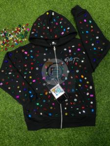 Sweat à capuche zippé de luxe avec strass, logo personnalisé, coupe oversize, en molleton épais, style streetwear unisexe avec cristaux brillants - Product Image 4