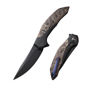 Cuchillos Plegables con Mango Texturizado Marrón, Hoja de Acero Inoxidable, Diseño Compacto y Portátil para Senderismo, Camping y Trabajos Utilitarios - Product Image 1