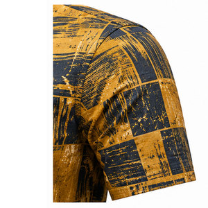 Chemise florale décontractée moderne pour homme, en tissu léger et respirant, chemise de qualité supérieure et coutures de qualité supérieure - Product Image 4