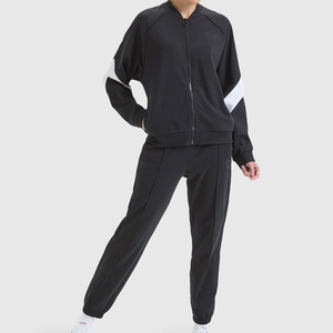 Proveedor Verificado al por Mayor, Chándales Lisos Personalizados de Alta Calidad para Mujer, Chándal con Cremallera, Chándales para Mujer Más Vendidos - Product Image 4