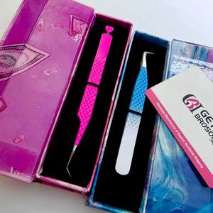 Pince à cils GETUP BROSONS IMPEX en acier inoxydable, anti-magnétique, à double couleur, revêtement poudré rose, avec embout à 45/90 degrés pour une préhension parfaite - Product Image 6