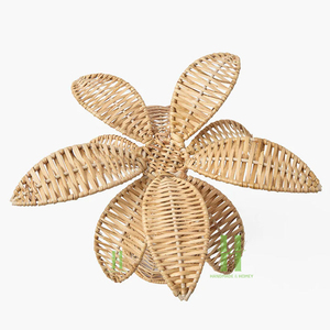 Meilleur Prix 2026 – Lanternes et pots à bougies en rotin naturel, designs OEM personnalisés, décoration palmier faite à la main pour la maison - Product Image 4