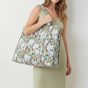 Bolso Tote de Algodón Acolchado con Estampado Paisley Azul, Bolso de Hombro Reutilizable para Compras, Playa y Viajes, Bolso Tote de Algodón Hecho a Mano con Estampado de Bloques - Product Image 3