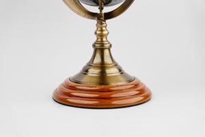 Globe terrestre rotatif en métal design avec marquages géographiques détaillés et base stable robuste pour la maison ou le bureau - Product Image 4