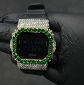 Reloj Digital con Incrustaciones de Piedras Verdes, Joyería Hip Hop de Moissanita, Reloj de Pulsera de Lujo con Diamantes, Unisex - Product Image 1