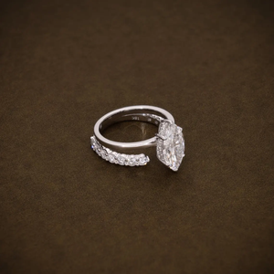 Bague de fiançailles en diamant de laboratoire taille marquise avec alliance assortie en diamant, ensemble de mariage en diamant de laboratoire certifié IGI - Product Image 4