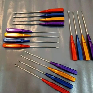 ชุดเครื่องมือผ่าตัดกระดูกสันหลังแบบมืออาชีพ 16 ชิ้น สำหรับยืดกระดูกต้นคอ ทำจากสแตนเลสสตีล - Product Image 1