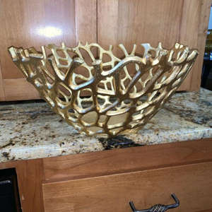 Panier à fruits de luxe panier en métal coulé à la main et bol de plat de service panier décoratif artisanal en métal pour articles d'intérieur à la maison - Product Image 3