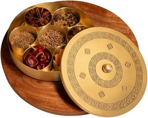 Boîte à épices élégante en métal avec couvercle décoratif, organisateur de rangement pour herbes et assaisonnements, idéal pour la table à manger - Product Image 5