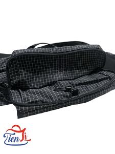 Bolso Bandolera Unisex de Nailon con Diseño de Cuadrícula, Ligero, Funcional y Suave, con Cierre de Cremallera para Uso Diario - Product Image 3