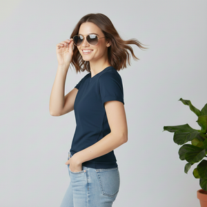 T-shirt d'été premium bleu marine à manches courtes avec col rond, séchage rapide et respirant, tissu écologique 100 grammes pour femme - Product Image 1