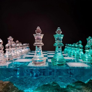 Échiquier en résine personnalisé de haute qualité, coffret de jeu d'échecs, pièces d'échecs en résine argentée de luxe, très vendu et abordable - Product Image 5