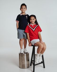 ชุดเด็กผู้หญิงเสื้อโปโลและกระโปรงสั้น2ชิ้นชุดเสื้อผ้าเด็กผู้หญิงผ้าฝ้าย100% ชุด Jaycee สีแดงและสีขาว - Product Image 6