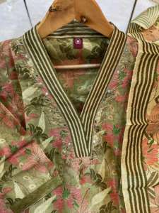 Conjunto de Kurta de Seda Zarna Cosido a Mano para Fiestas con Forro de Algodón - Product Image 4