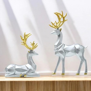 Objeto Decorativo de Metal Dorado con Forma de Reno, Estilo Geométrico, para Decoración del Hogar, Fiestas Navideñas y Regalos de Temporada, de la India - Product Image 5