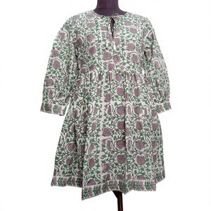 Robe décontractée en coton à col en V de qualité supérieure pour femmes, impression numérique, taille naturelle, occasion de fête, lavable, disponible en gros - Product Image 1