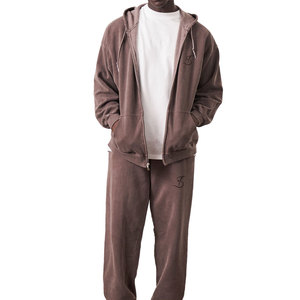 ชุดวอร์มซิปทรงหลวมคุณภาพสูง พิมพ์โลโก้ได้ตามต้องการ สไตล์ล่าสุด คุณภาพเยี่ยม MOQ ต่ำ สำหรับผู้ชาย - Product Image 6