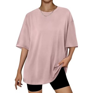 Camiseta de Verano Extra Grande para Mujer - Top Deportivo Moderno de Manga Corta para Tallas Grandes - Product Image 3