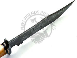 Nueva edición de cuchillo Bowie hecho a mano de acero de Damasco con mango de hueso y cuerno de toro, cuchillo de hoja fija para caza, camping, colección y regalos. - Product Image 5