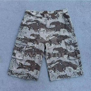 Shorts en strass pour hommes, best-seller, design avant-gardiste, style brillant, pour un look urbain - Product Image 2