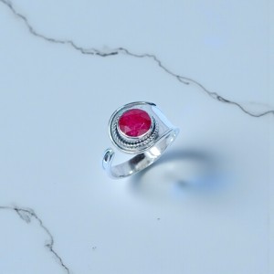 แหวนเงินประดับพลอยทับทิม แหวนเงินแท้ 925 ทำมือ ราคาขายส่ง เครื่องประดับเงิน - Product Image 2