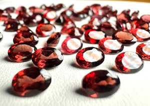 Garnet Rojo Natural AAA+ de Formas Mixtas, 4mm-10mm, Certificado por Terceros, Efecto de Juego de Color, Sin Tratamientos, Joyería FF Jewellers - Product Image 2