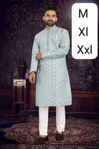 Conjunto de Kurta y Pijama de Jacquard Pesado con Forro de Algodón y Detalle de Lazo Pintex - Product Image 2