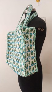 Bolsa de Mano de Lujo de Algodón Blanco con Estampado Floral Azul, Estilo Bohemio, Casual de Verano, con Cierre, para Compras, para Mujer - Product Image 2