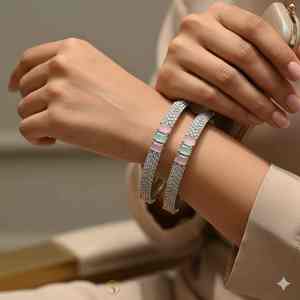 Juego de brazaletes de diseño de excelente calidad para mujer, joyería de moda para bodas y fiestas, disponible a precio directo de fábrica. - Product Image 1