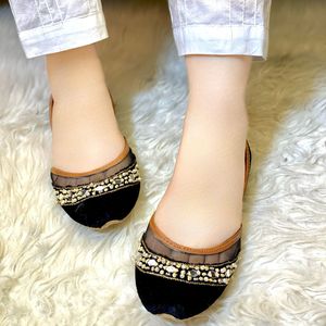 Handcrafted Handmade Ladies Khussa Shoe Traditional Pakistani Ethnic Footwear Embroidered Flat Shoes For Women At Wholesale Rate - Product Image 5