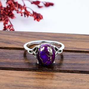 Anillo Artesanal de Cobre con Turquesa Púrpura, Plata de Ley Vintage, Joyería Inspirada en la Naturaleza, Regalo Nupcial Único - Product Image 6