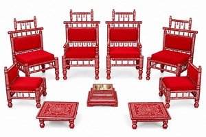 Ensemble de chaises pour mandap de mariage indien, chaises Sankheda tendance, meubles pour mariage, chaises dorées pour la cérémonie Vidhi, Melbourne, Australie - Product Image 6