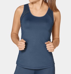 Wholesale Women's Lightweight Eco-Friendly Spandex/Polyester Short Slim Fit Quick Dry Running Training Tank Top - Product Image 5