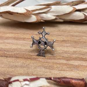 Bague Croix Gothique Minimaliste en Argent Plaqué Or 18K pour Homme, Design Croix Médiévale en Argent Oxydé, Symbole Géométrique, Bague de Mariage - Product Image 1