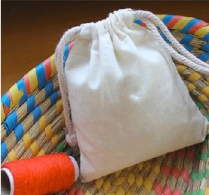 Sac à graines à cordon personnalisé avec logo, durable, lavable, imprimé, blanc, portable, en tissu tissé, résistant à l'eau, écologique, promotionnel - Product Image 5
