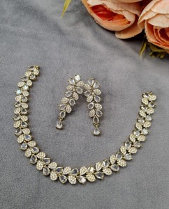 Leaf Vine Collar AD Necklace <b>Set</b> With Dangle Earrings Antique Gold Plated Sparkling Pear Gem Leaf Branch Jewelry <b>Set</b> Collections - Product Image 4